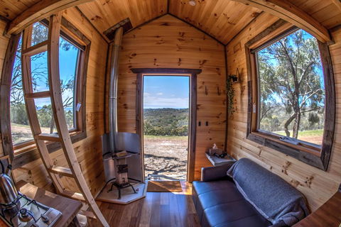Big Tiny Seven Hills Tiny House, Tallarook - Accommodation Whitsundays 2