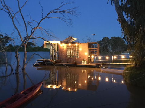 Bill's Boathouse - Accommodation Whitsundays 0