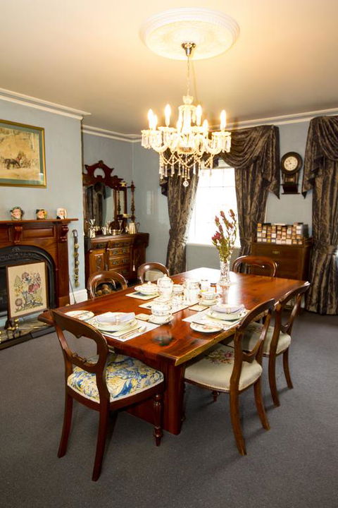 Blackwood Inn Innkeepers House - Accommodation Whitsundays 3