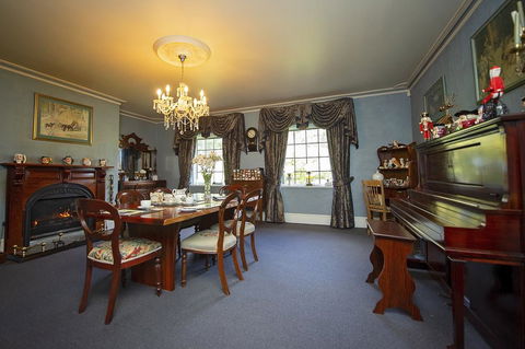 Blackwood Inn Innkeepers House - Accommodation Whitsundays 0