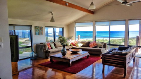 Blue Ocean Haven - Peppermint Grove Beach WA - Accommodation Whitsundays 1