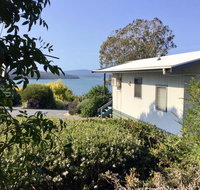Blue Waters Holiday Cottages - Accommodation Whitsundays