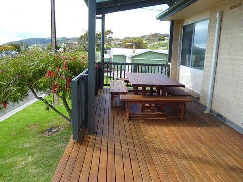 Blue Wren Beach House - Accommodation Whitsundays 3