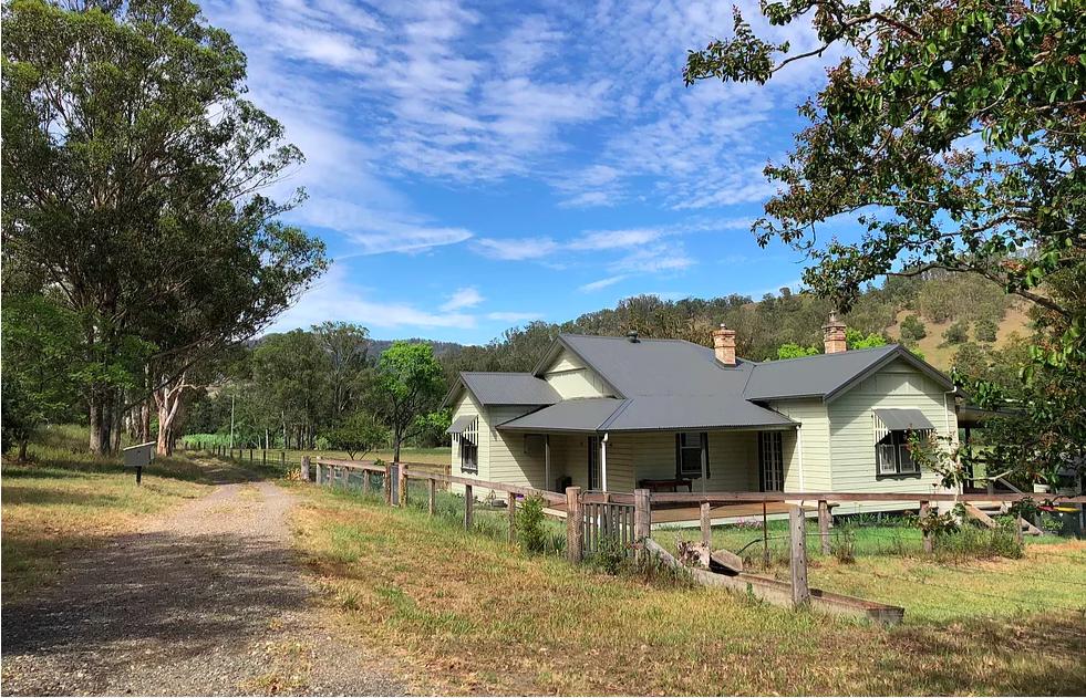 Halton ACT Accommodation Whitsundays
