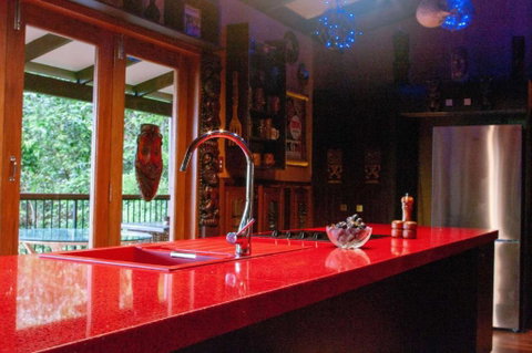 The LuWOW Lodge - Accommodation Whitsundays 3