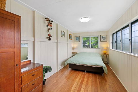 Welcome To Waterfront Views - Accommodation Whitsundays 2