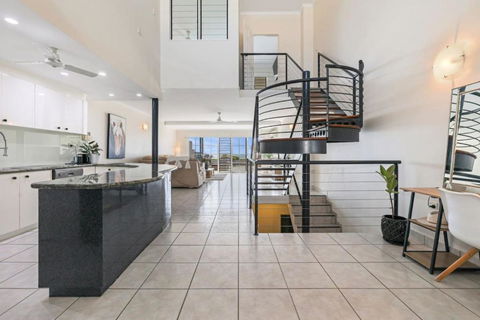 Absolute Beachfront Bliss-Best Location In Darwin - Accommodation Whitsundays 1