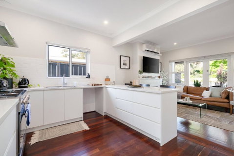 Guildford Cottage By Swan Bnb Management - Accommodation Whitsundays 2