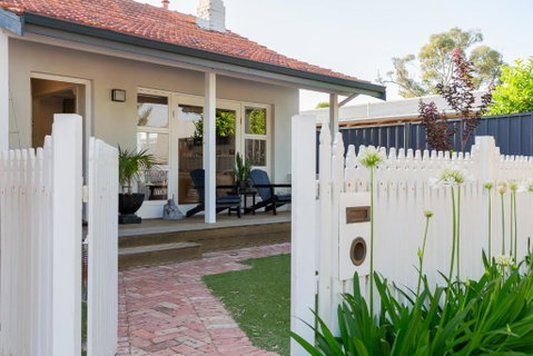Guildford Cottage By Swan Bnb Management - Accommodation Whitsundays 0