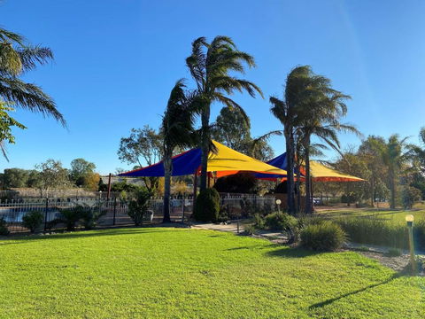Paradise Lakes Motel Shepparton - Accommodation Whitsundays 2