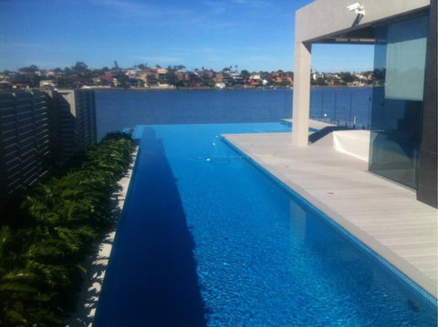 Waterfront Oasis ,Panoramic Views, Infinity Pool - Accommodation Whitsundays 1