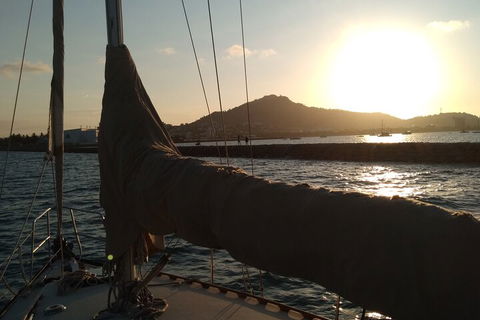Townsville Small Group Sunset Sail Sailing Cruise Boat Tour Charter Hire - Accommodation Whitsundays 2