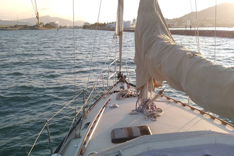 Townsville Small Group Sunset Sail Sailing Cruise Boat Tour Charter Hire - Accommodation Whitsundays 4