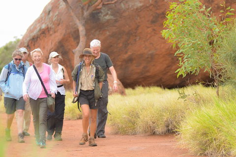 Full Uluru Base Walk At Sunrise Including Breakfast - Accommodation Whitsundays 3