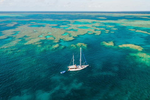 3 Day Whitsundays Sailing And Diving Adventure: Kiana - Accommodation Whitsundays 1
