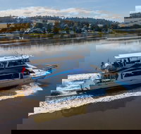 2.5 Hour Morning Discovery Cruise including sailing into the Cataract Gorge - Accommodation Whitsundays