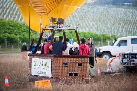 Yarra Valley Balloon Flight And Winery Tour - Accommodation Whitsundays 2