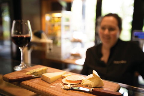 Yarra Valley 2-6 Guests With Lunch And Gin Tasting At Four Pillars - Accommodation Whitsundays 4
