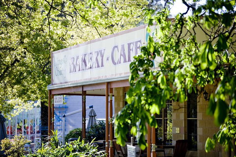 Lake Mountain Snow Trip Including Yarra Valley Chocolaterie From Melbourne - Accommodation Whitsundays 2