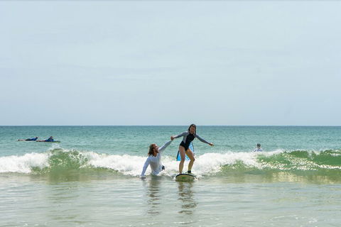 Private Beginners Surf Lessons, Noosa World Surf Reserve - Accommodation Whitsundays 0