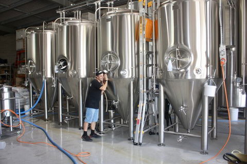 Hipster Sipster Brewery And Distillery Tour - Accommodation Whitsundays 1