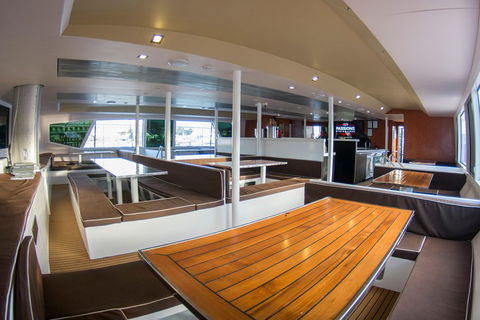 Passions Of Paradise Great Barrier Reef Snorkel And Dive Cruise From Cairns By Luxury Catamaran - Accommodation Whitsundays 5