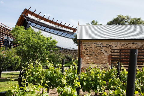 Adelaide City Highlights Tour - Accommodation Whitsundays 0